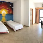 Magnolia Mar Senses Lagos